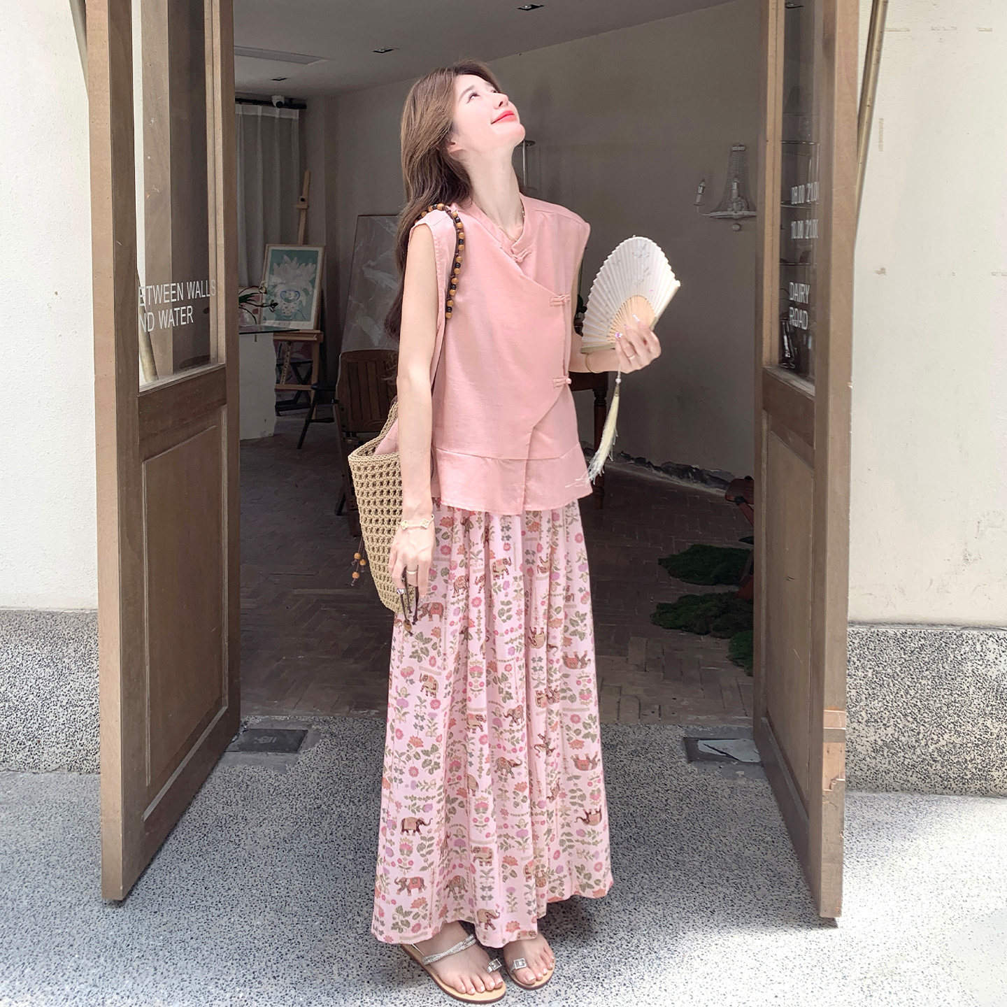 夏季温柔浪漫碎花无袖阔腿套装