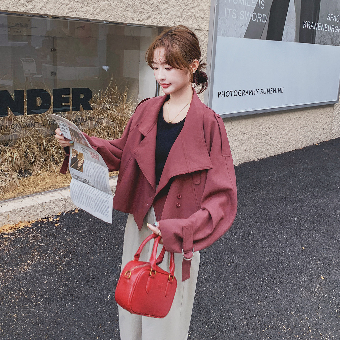 超好看高端精致短款风衣女小个子穿搭2026春新款韩系休闲时尚外套