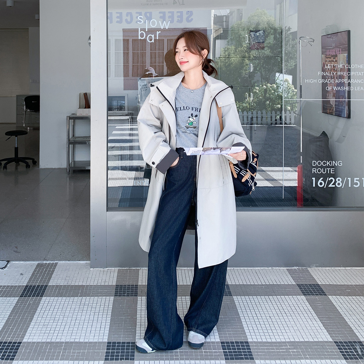 灰色休闲大气极简风外套女2026新款韩式中长款复古风拼色连帽风衣