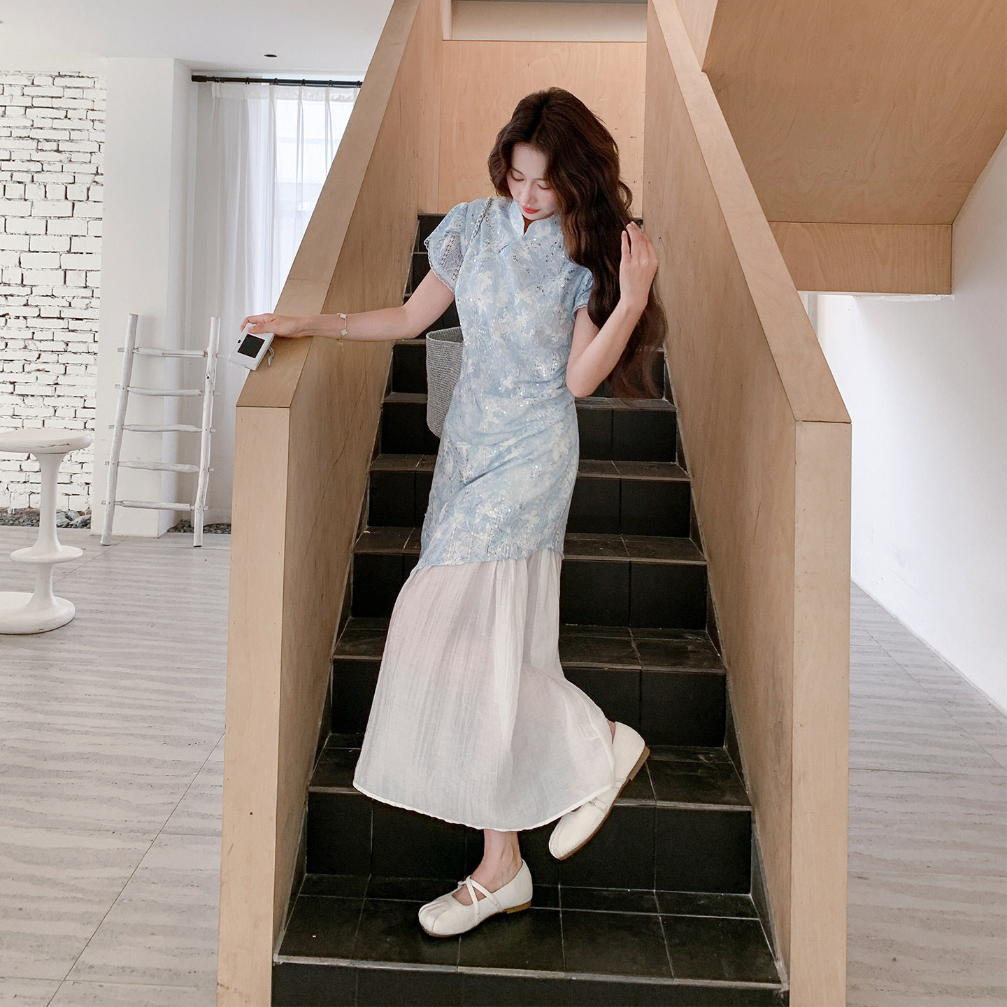 新中式绝美轻奢高级感连衣裙女2026新款夏日国风高级感刺绣旗袍裙