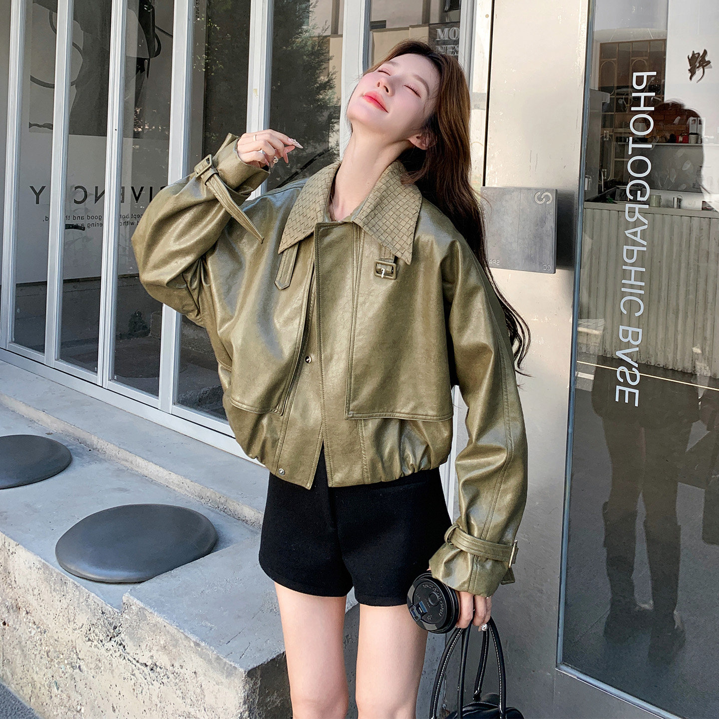 美式复古军绿色皮衣女短款