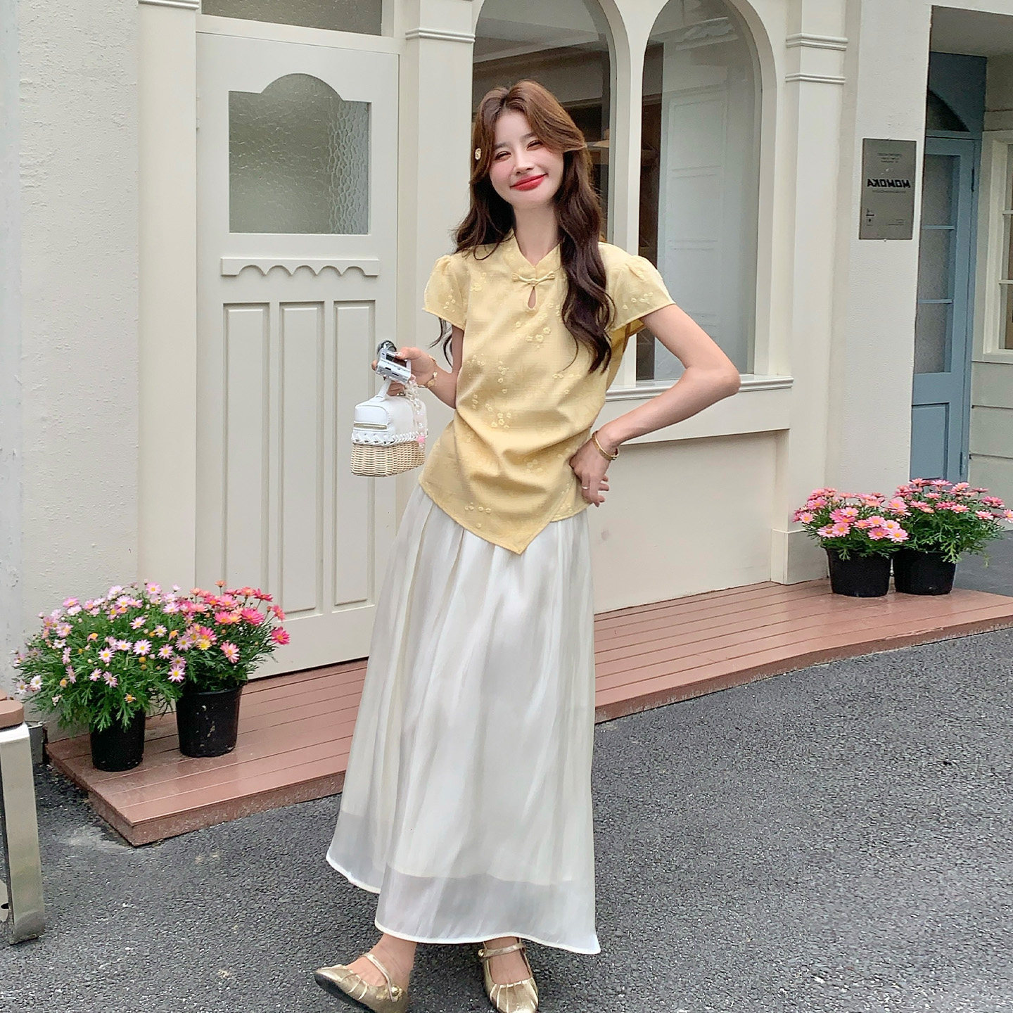 优雅国风高级感套装女2026夏新款不规则提花盘扣上衣半身裙两件套