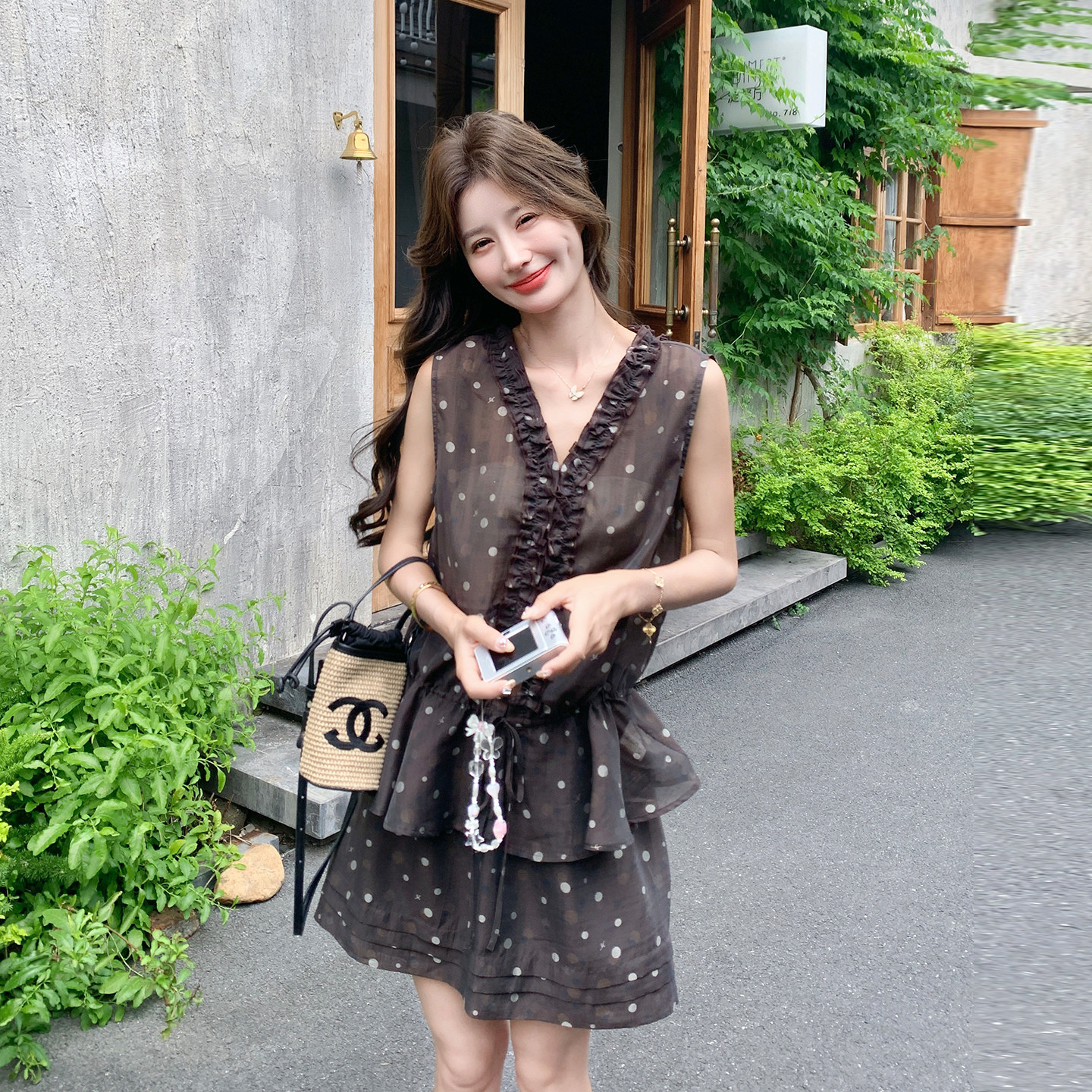 夏季轻薄木耳边波点两件套女减龄