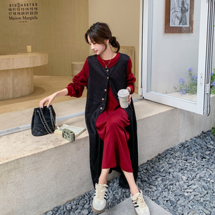 今年流行爆款时尚高级感长袖连衣裙套装2026春新款休闲罩衫两件套