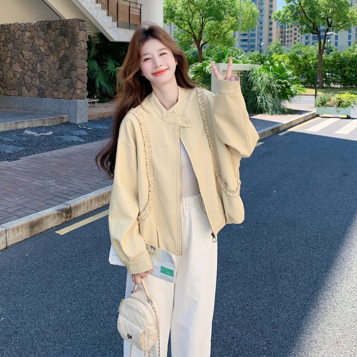 通勤风立领木耳边拉链短外套女