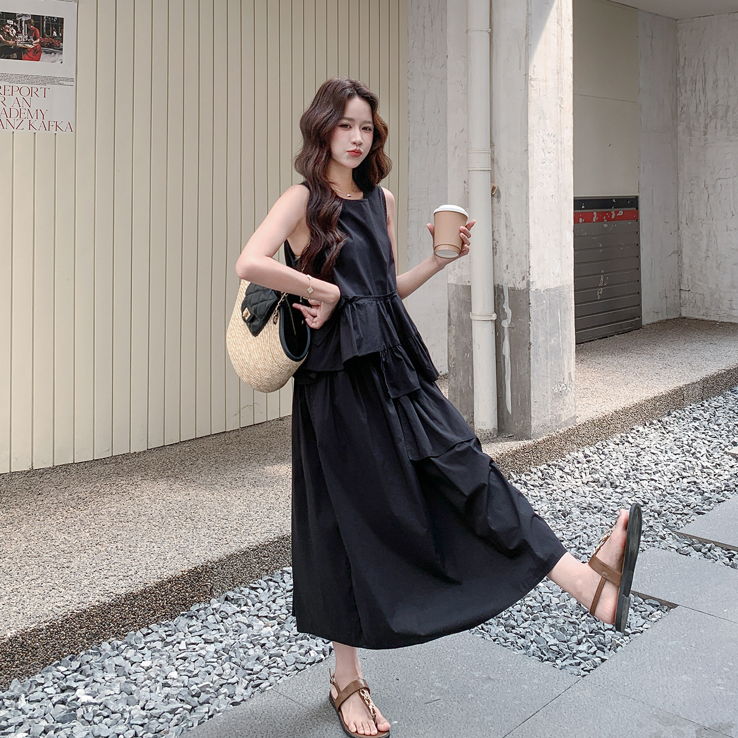 黑色清冷休闲风法式套装女2026新款荷叶边无袖背心半身裙两件套夏