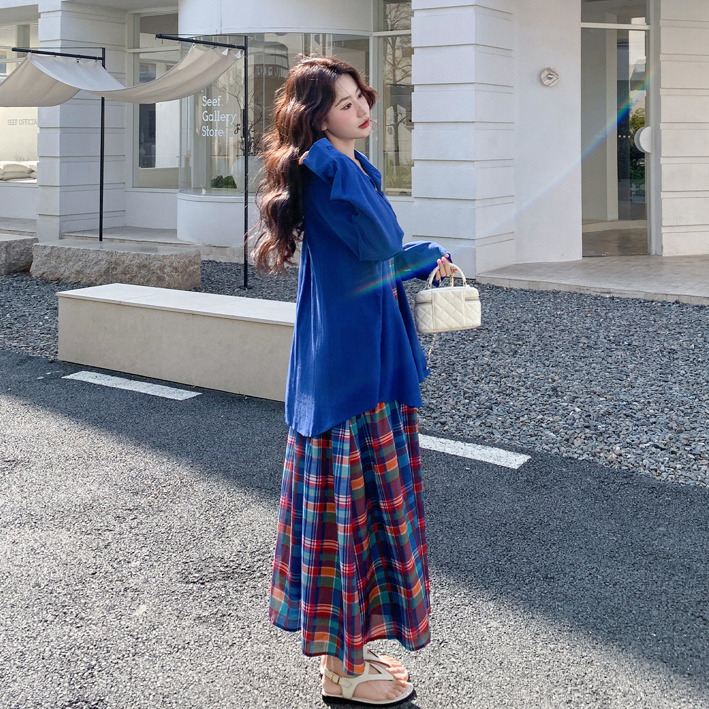 克莱因蓝复古松弛感长袖衬衫格纹吊带连衣裙套装2026夏日时尚套装