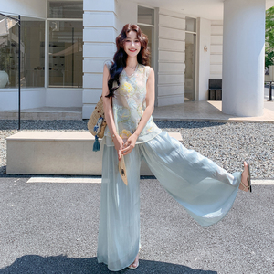 蓝色俏皮甜美国风少女穿搭夏日刺绣上衣阔腿裤两件套2026夏日新款