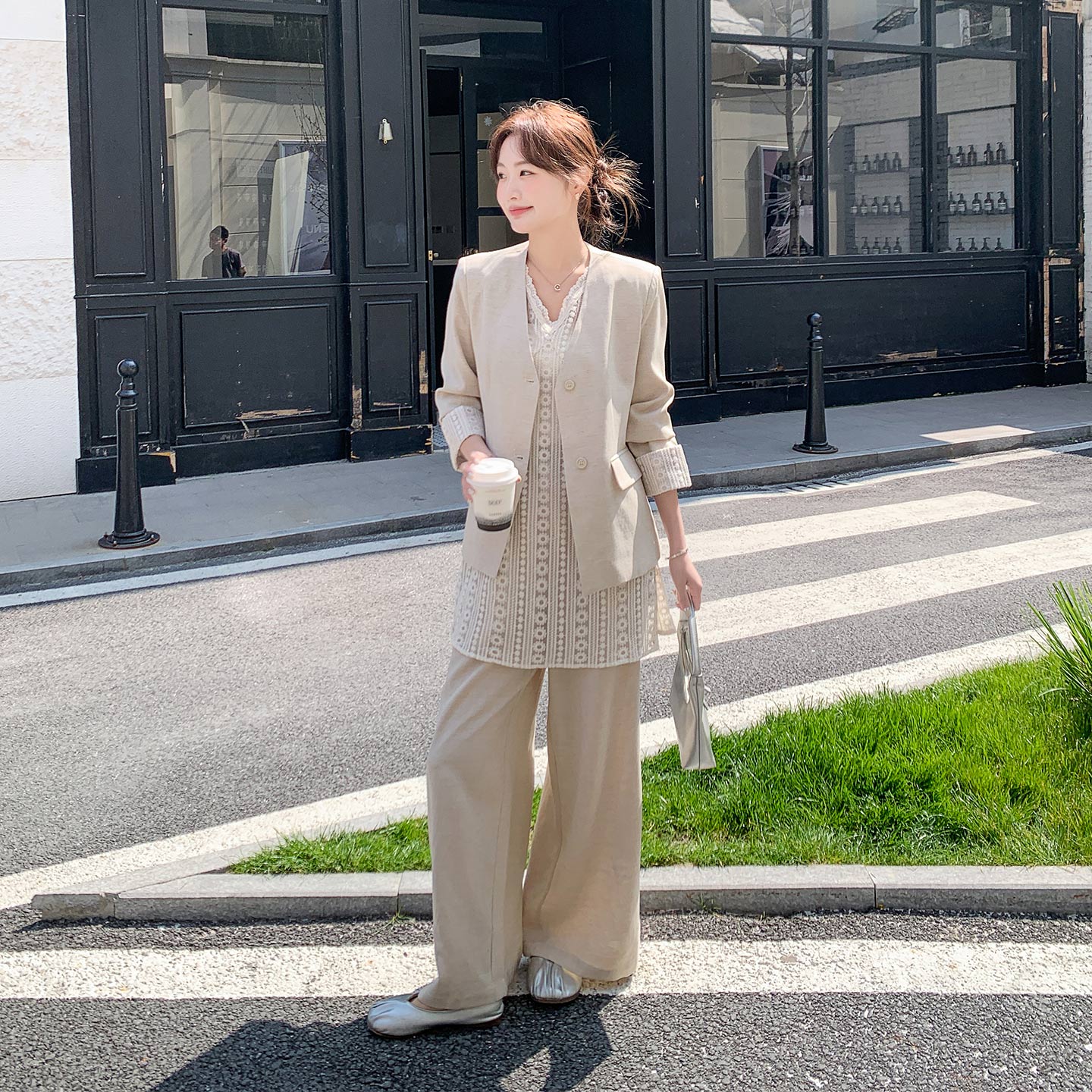 韩版知性优雅风V领西装套装女2026秋季新款钩花内搭阔腿裤三件套