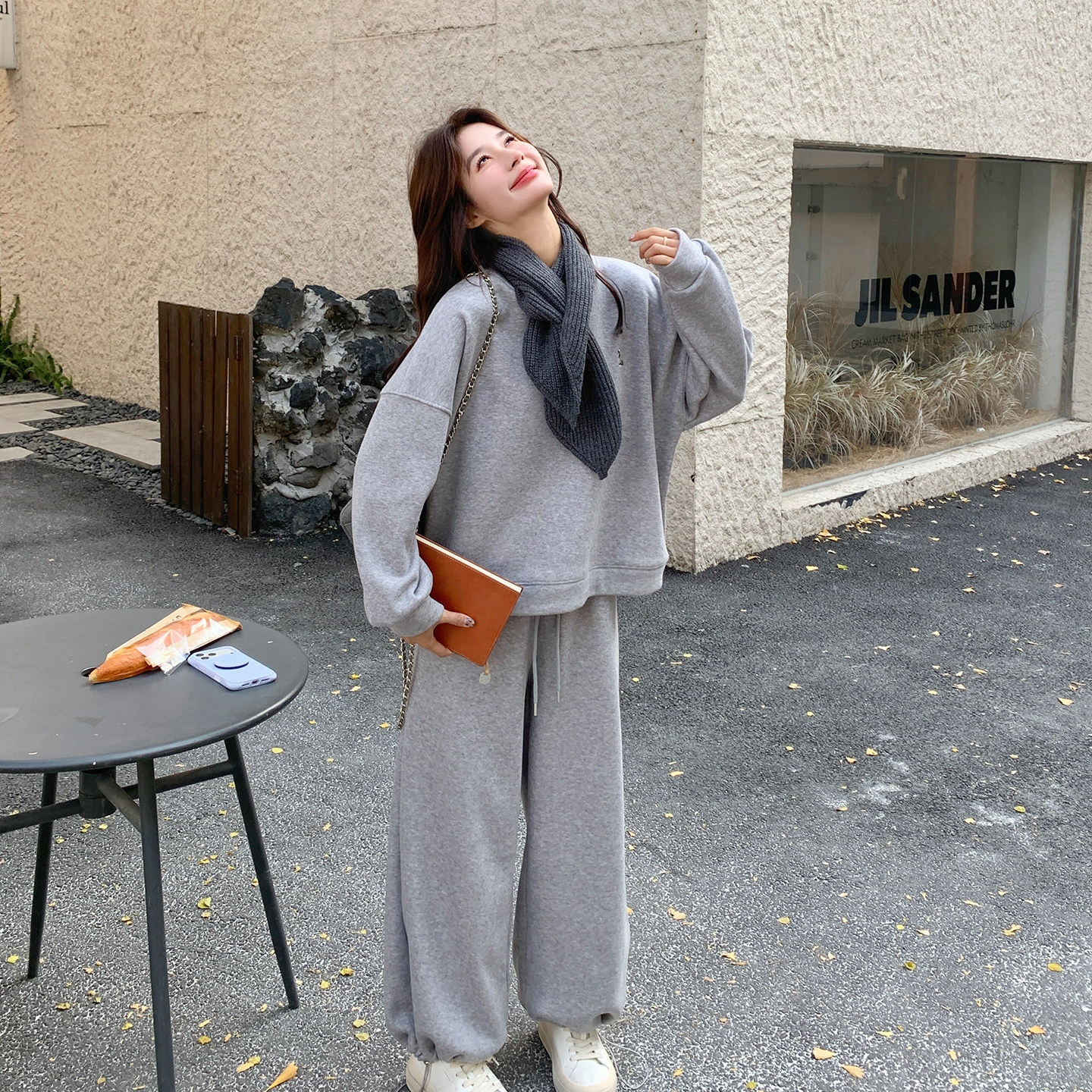 早春韩系休闲运动风刺绣卫衣套装女小狗上衣阔腿裤两件套2026新款