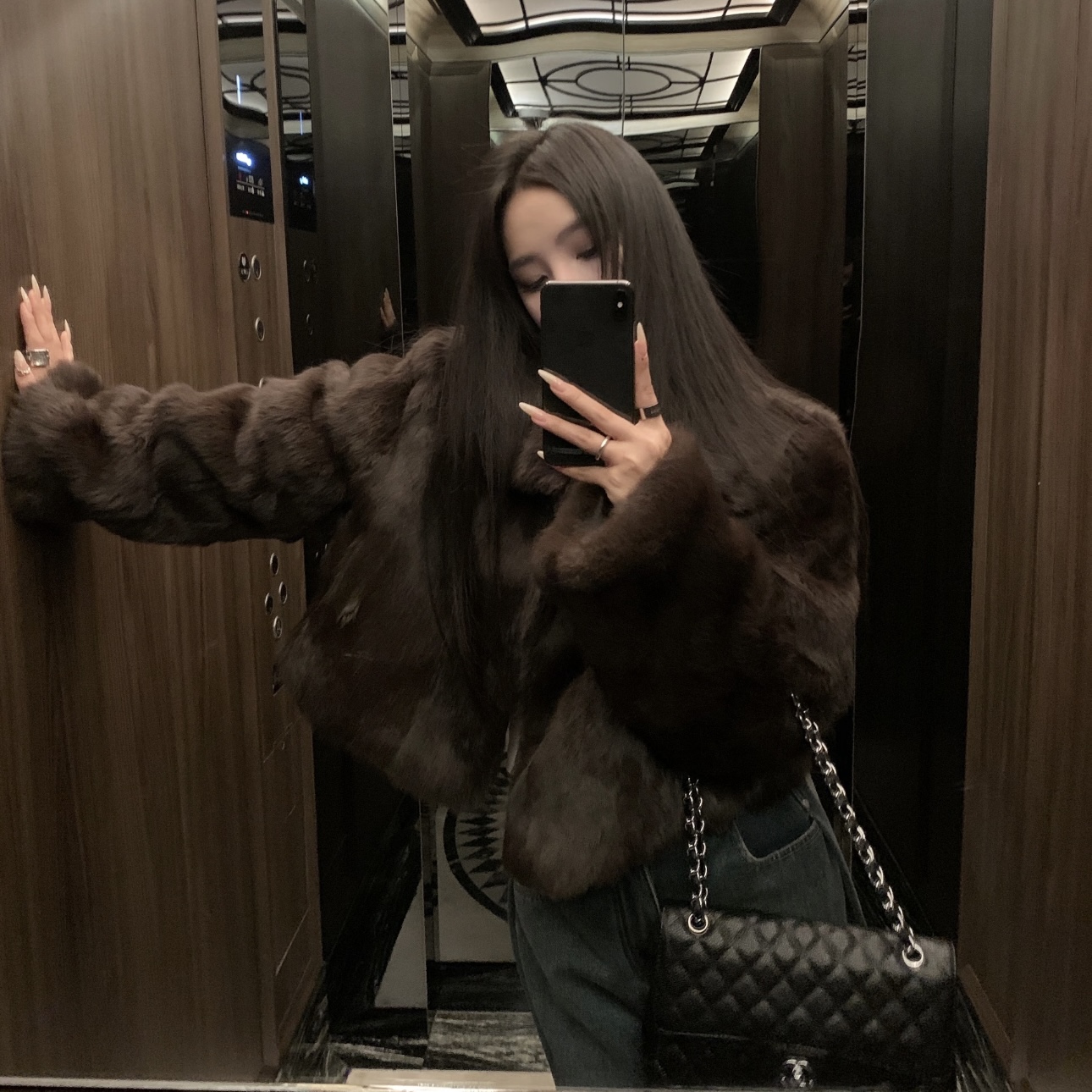 YOYO『上东老钱』进口咖色整皮翻领兔毛皮草毛毛外套女冬季短款