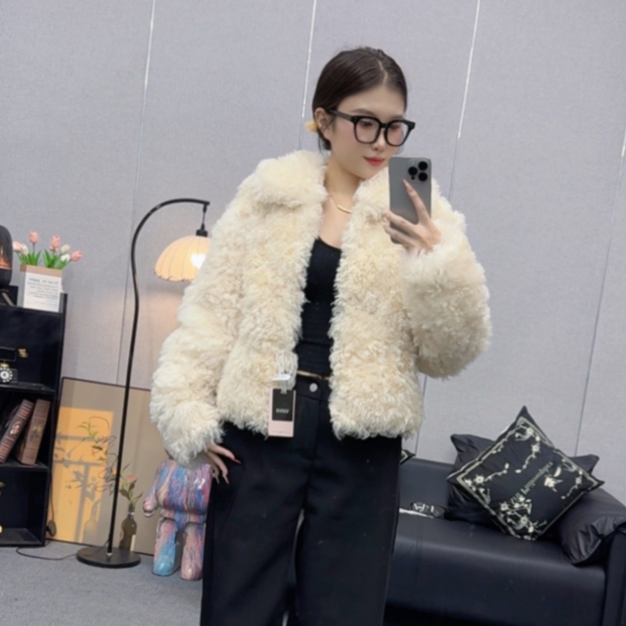 YOYO托斯卡纳羊毛短款高级感皮毛一体皮草外套冬季女