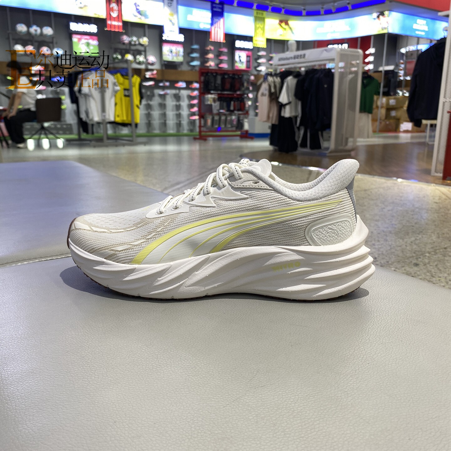 Puma/彪马男轻便低帮跑步鞋