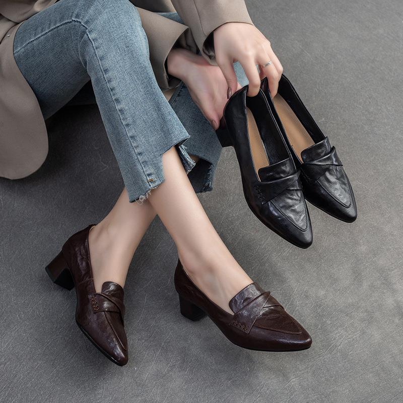 2025春款浅口英伦风羊皮单鞋粗跟尖头舒适工作鞋百搭女鞋