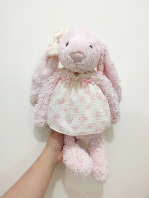 邦尼兔裙子着替害羞娃衣小琴手作