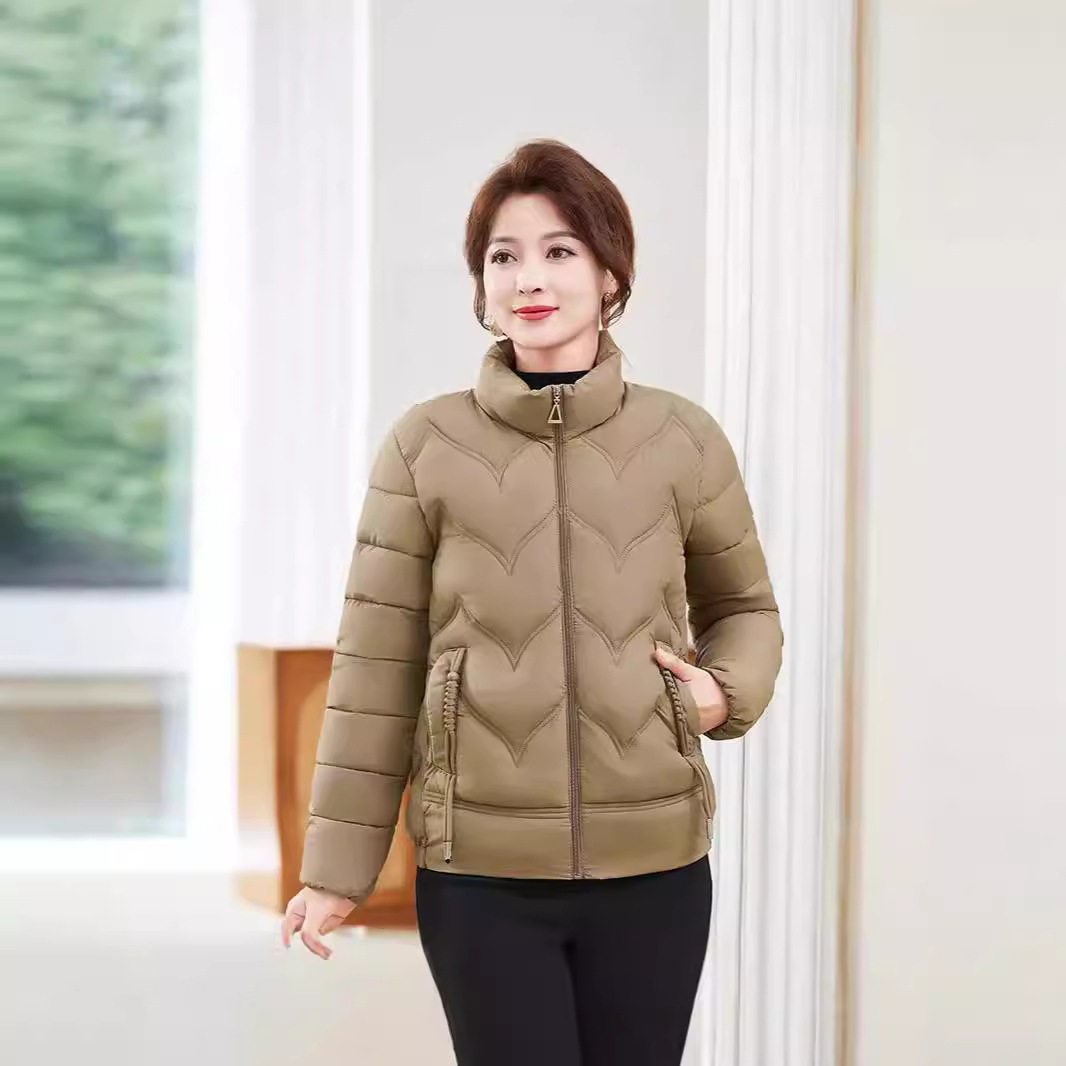 短款棉服女2025新款冬季小个子轻薄宽松加厚棉衣妈妈中年小款