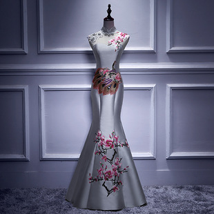 旗袍晚礼服2024新款春夏季中式改良端庄优雅长款鱼尾礼服裙女批发
