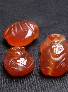 18x21mm仿古老红玛瑙通孔猴子背云 手链项链压襟配饰