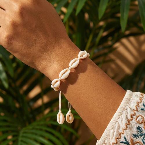 Bohemian Cowrie Shell Surfer Bracelet for Women Handmade Wov