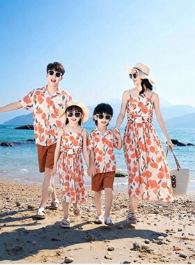 夏装海边度假亲子装2026新款碎花港风衬衫父子装波西米亚裙母女装