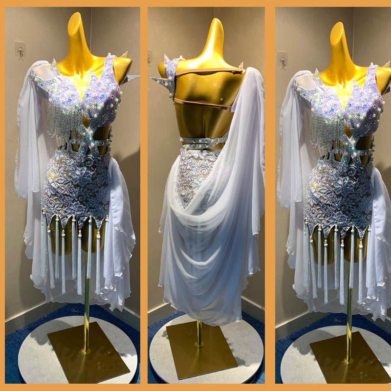 推荐露露新款舞蹈服定制恰恰拉丁舞演出服白色定制高端伦巴比赛裙