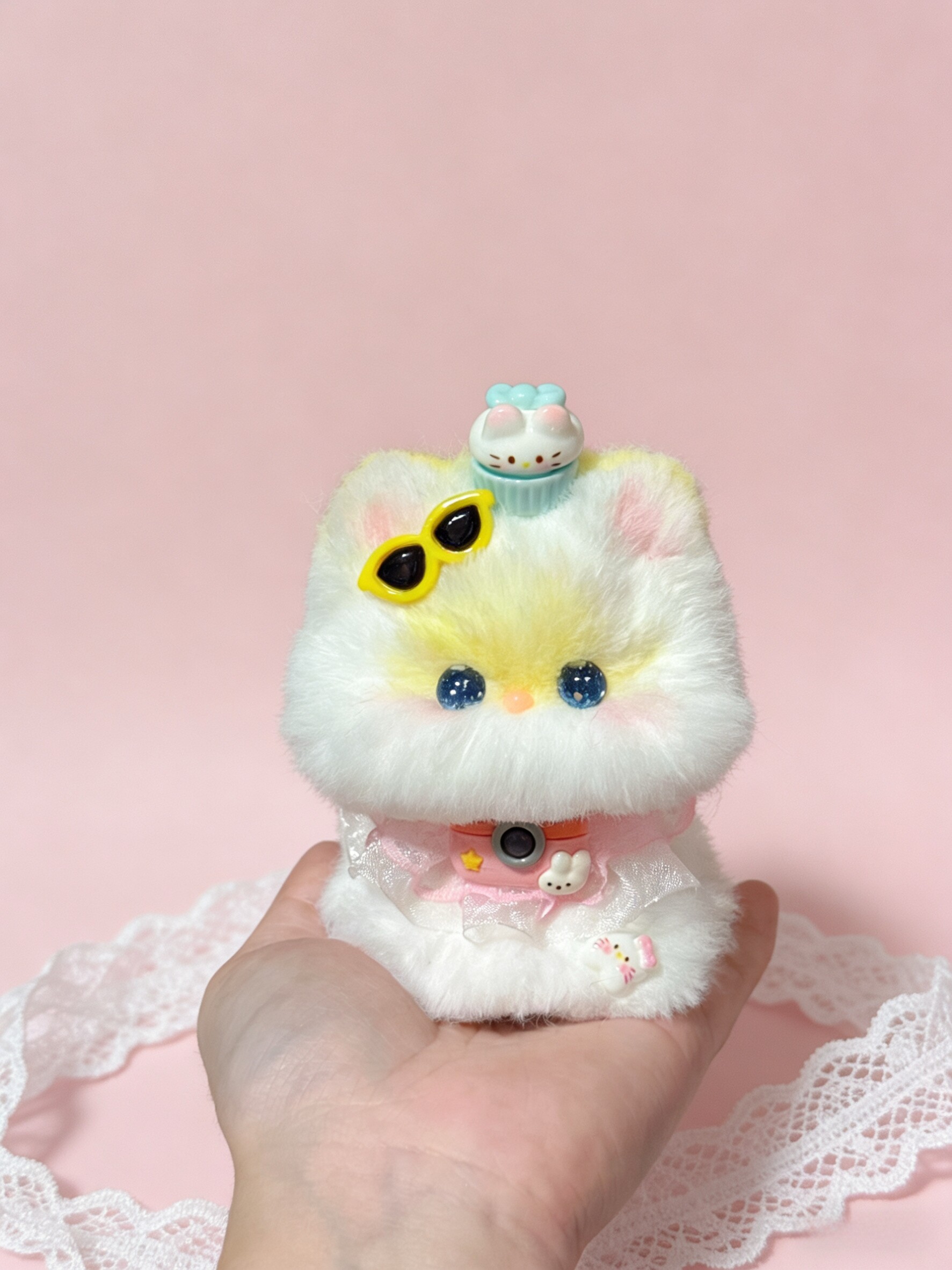 成品可爱毛绒布偶猫扭扭棒钥匙扣蜜挂件成品日送女生闺朋友包挂车