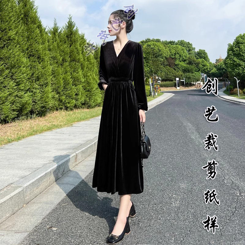 创艺纸样连衣裙牛皮纸丝绒春秋女