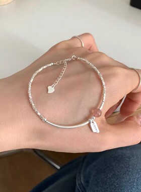 925纯银碎银子草莓晶幸运牌手链女2025新款爆款极简手饰春夏新品