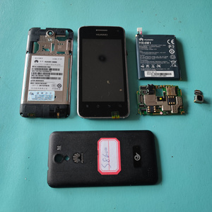 适用于 华为 S8600 屏幕 主板 后壳 后盖 电池 摄像头