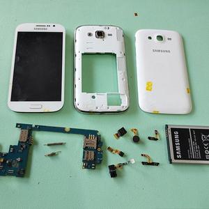 适用于 三星 i9168i 屏幕 主板 后框 后盖  电池 按键 喇叭 听筒