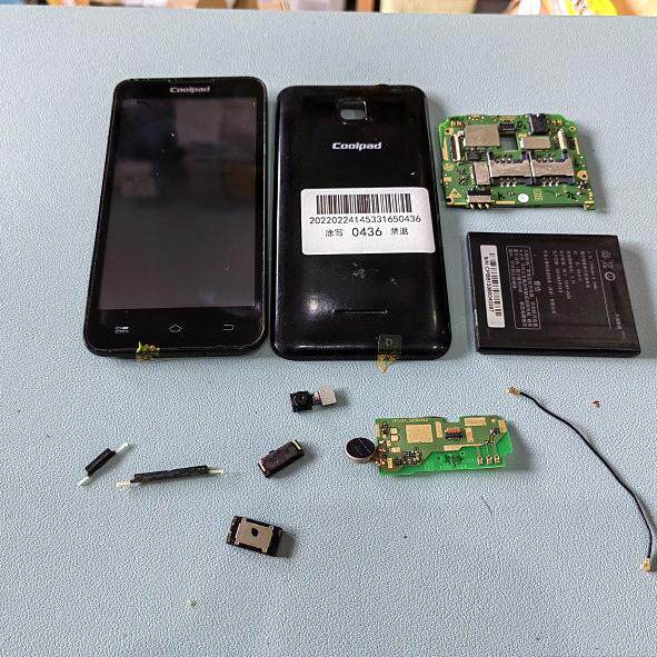 适用于 酷派 7269 屏幕 主板 像头 后盖 电池 听筒 按键
