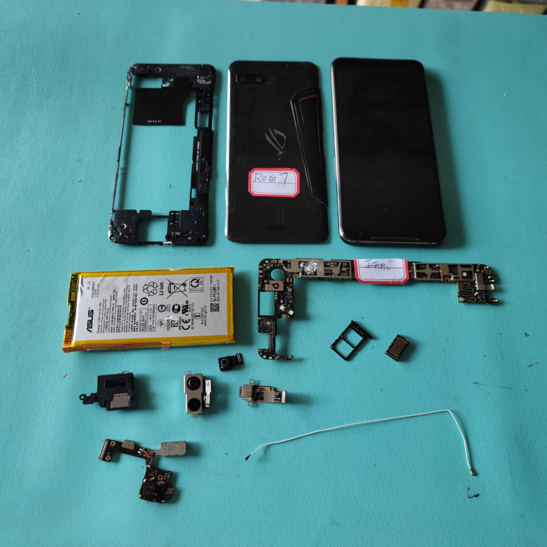 适用于 华硕游戏手机ROG2 主板 后框 电池  喇叭 摄像头卡托 排线