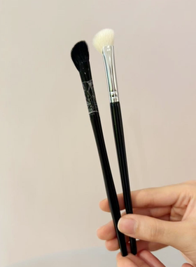 乌木半扇形鼻影刷精致铜管高档修容刷羊毛细光峰动物毛高光化妆刷