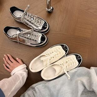 H55女鞋墨白山茶2026春季新款简约休闲百搭平底撞色板鞋小白鞋