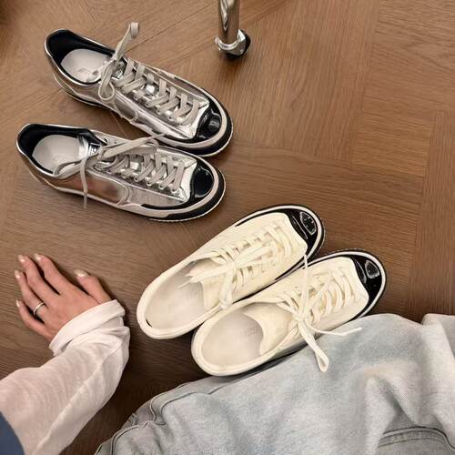 H55女鞋墨白山茶2026春季新款简约休闲百搭平底撞色板鞋小白鞋