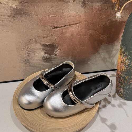 【现现】H55女鞋春日圆舞曲2025年新款浅口手抓纹非常规玛丽珍