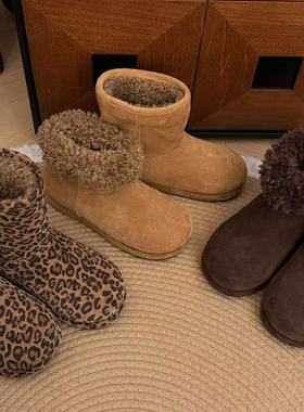 H55女鞋雪野寻豹2025冬季新款两穿短筒百搭平底增高小熊雪地靴