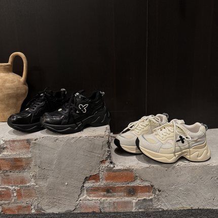 【现货】H55女鞋2025逆袭大长腿百搭厚底小个子增高爆裂纹老爹鞋