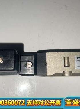 DKC电磁阀，型号C22和DSN352S，来自。DC