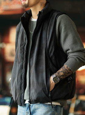 90鸭绒肌理感结构工装羽绒马甲男士大码冬季新款宽松保暖羽绒背心