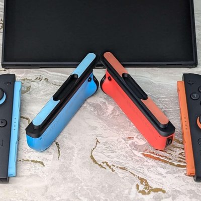 Switch2Joy-Con磁吸手柄转换器