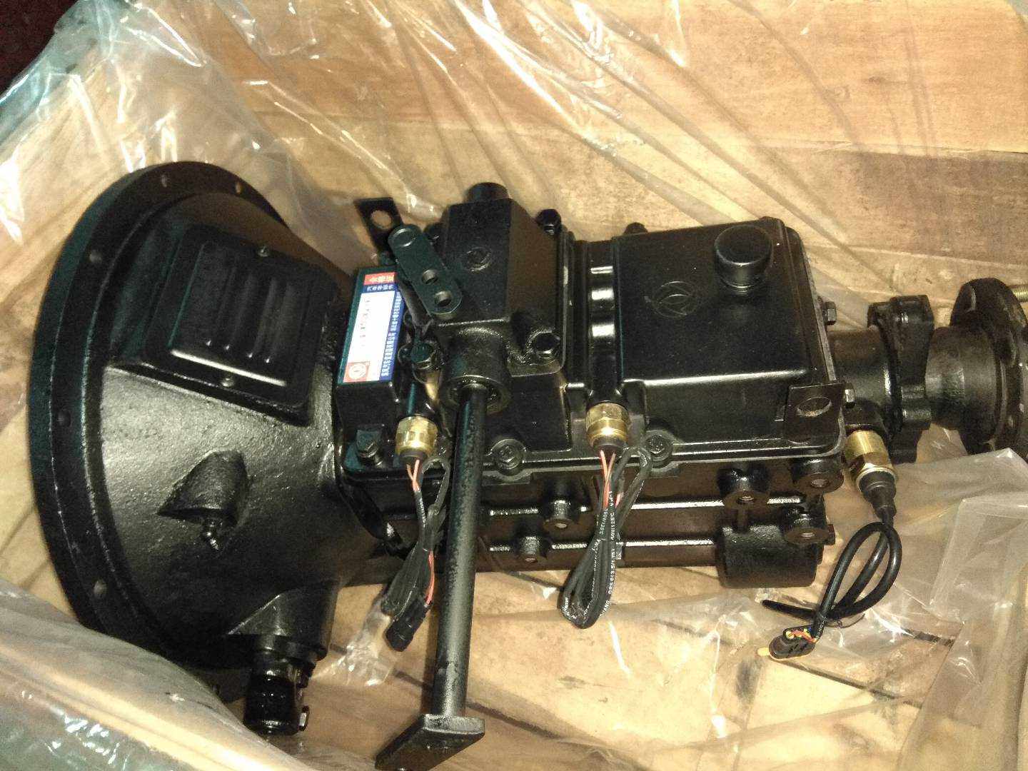 东风客车宇通客车df5s360/300系列变速箱总成17yt94-00030变速箱