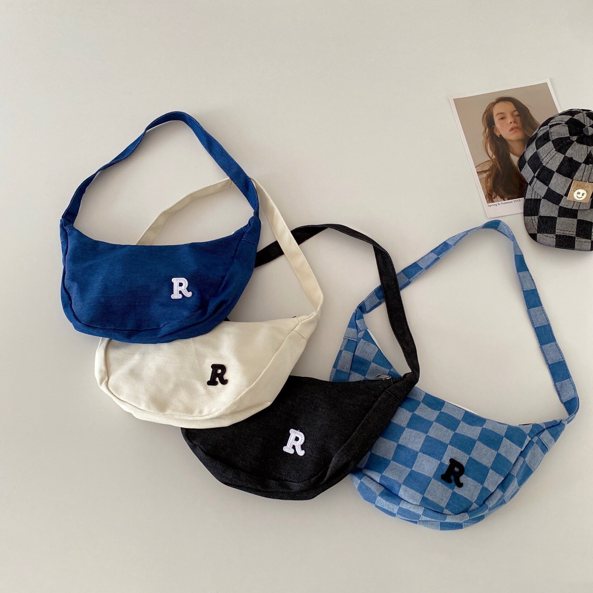 韩国儿童斜挎包帆布包字母大兜单肩包男女童宝宝包包小孩挎包潮