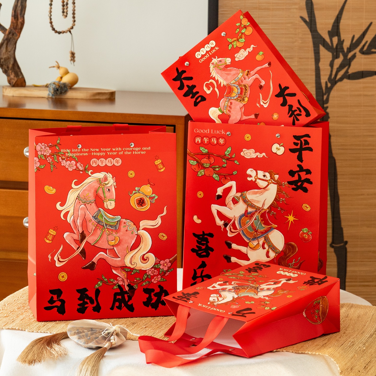 2006马年新款手提袋新年文字礼品袋中式国风竖款传统收纳节日通用