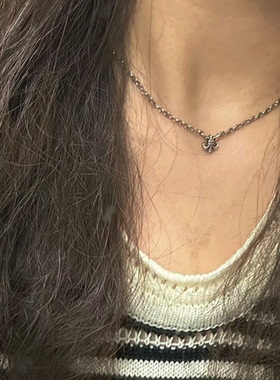 CH克罗伈925银童军花锁骨项链女欧美复古做旧朋克嘻哈简约潮吊坠