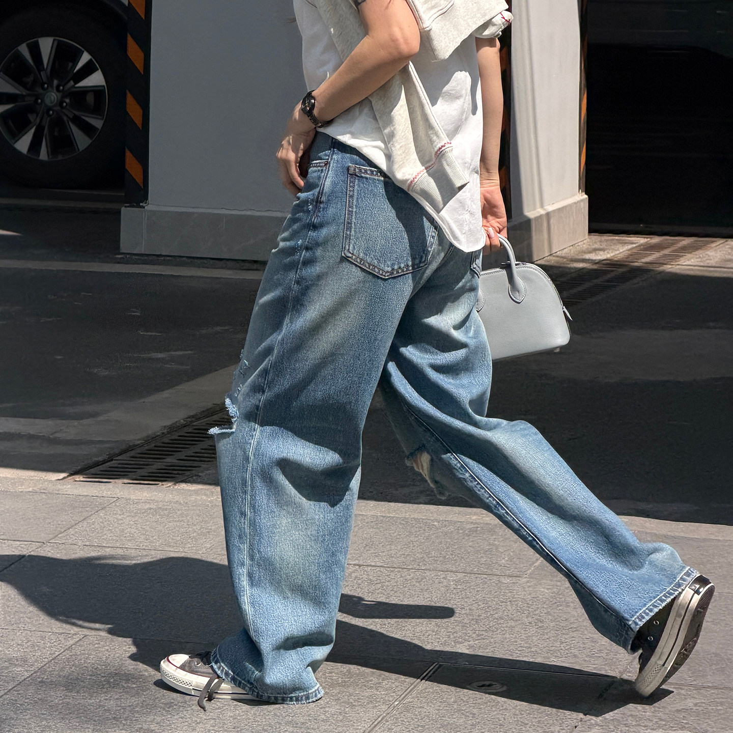 CHU楚妞[苍穹]做旧破洞休闲长裤2026春夏季新款女直筒牛仔裤裤子