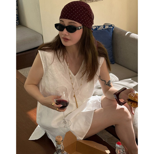 苎麻夏季刺绣老钱背心短裤两件套