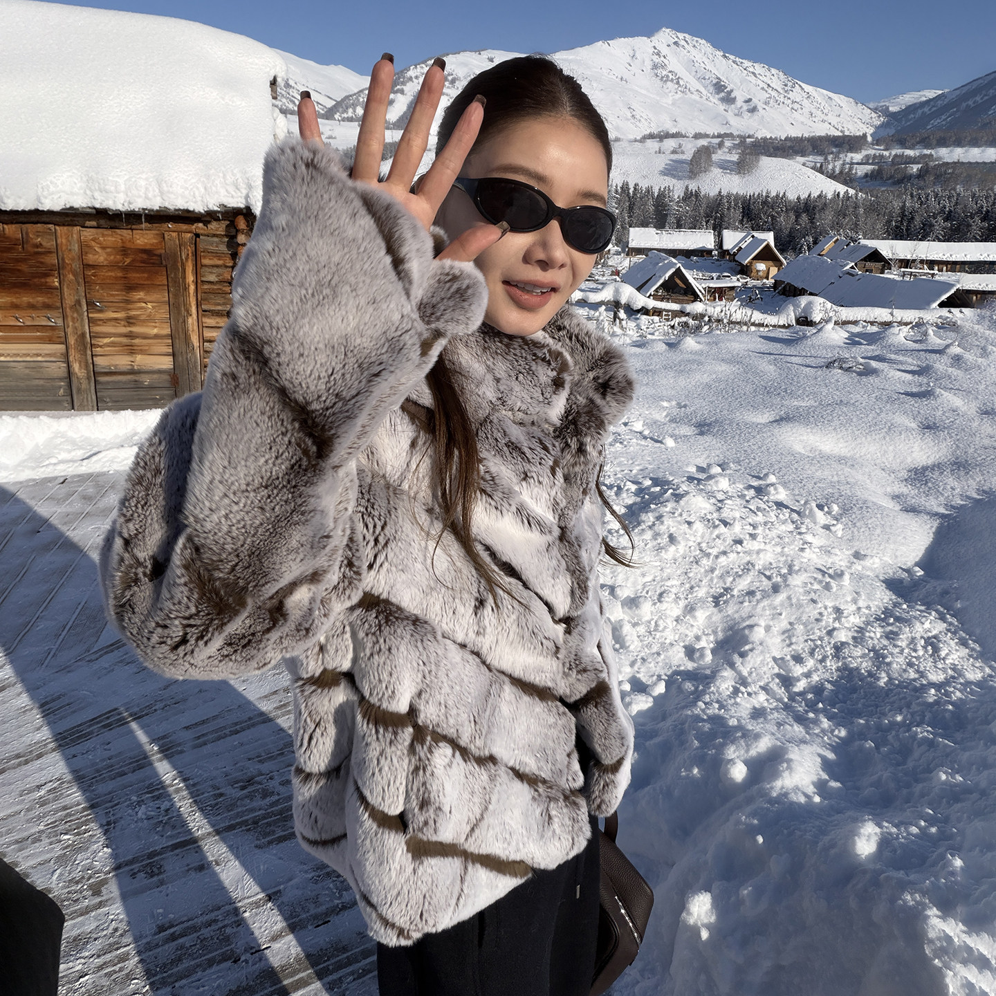 进口獭兔毛龙猫轻奢皮草大衣外套