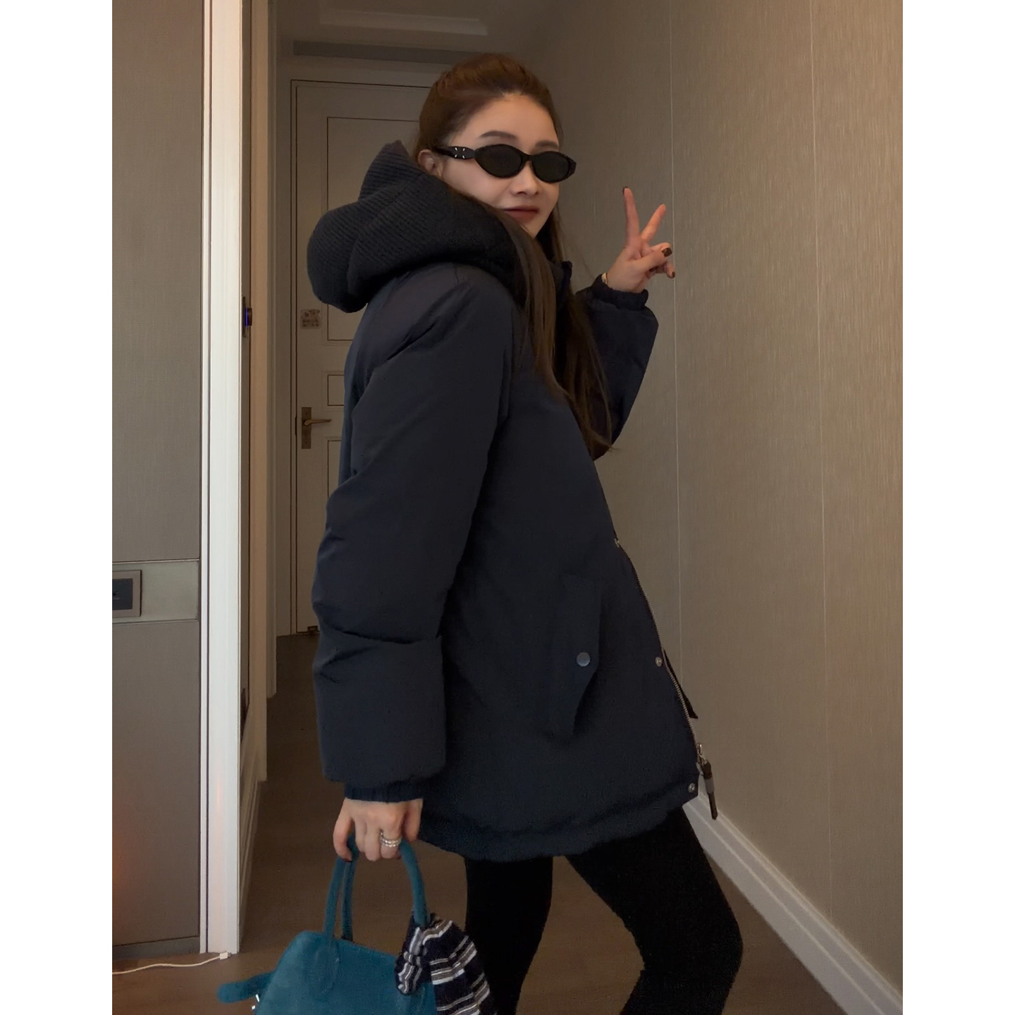 大兜针织90白鹅绒连帽羽绒服外套