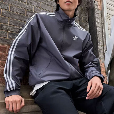 阿迪达斯梭织夹克复古防风立领